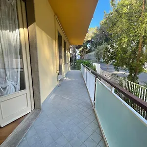 Appartamento (suite Serenella) ☆☆☆☆☆, Sanremo