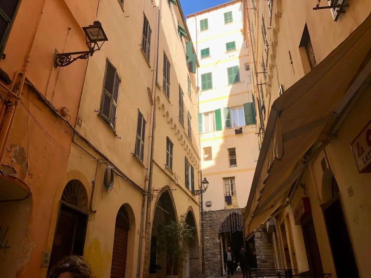 Lägenhet Appartamento Ai Piedi Della Pigna Sanremo