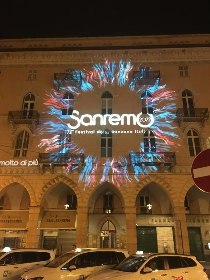 Lägenhet Appartamento Ai Piedi Della Pigna Sanremo