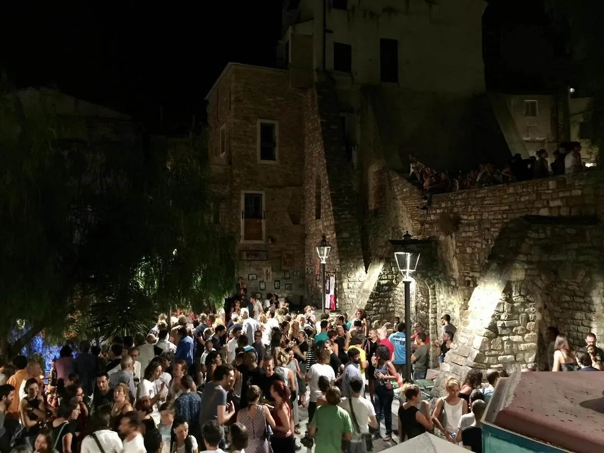 Apartment Appartamento Ai Piedi Della Pigna Sanremo