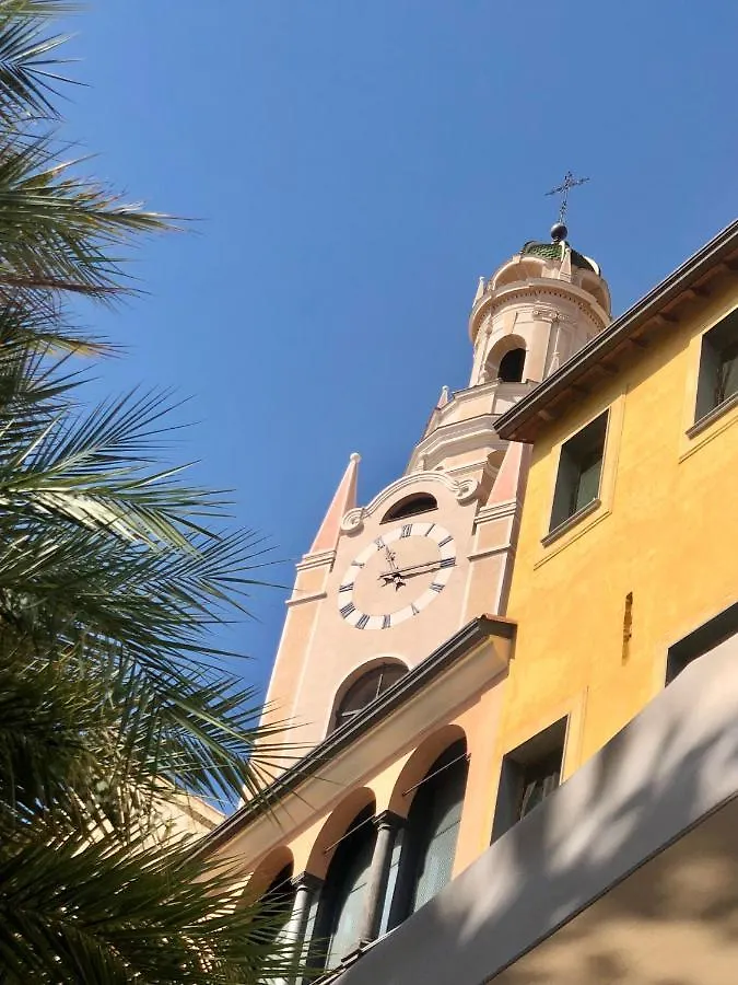 Appartamento Ai Piedi Della Pigna Sanremo Lägenhet
